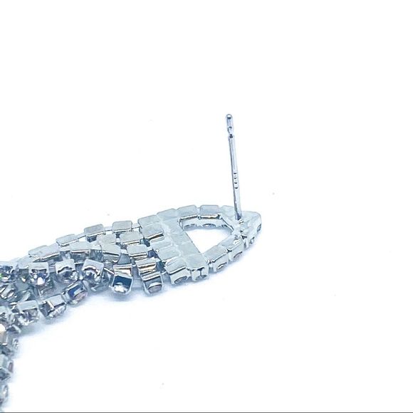 NWT Crystal Silver Chandelier Tassel Earring - Picture 7 of 7